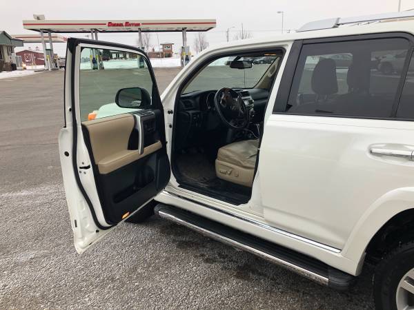 Toyota 4Runner Limited for sale in Verona, WI – photo 8