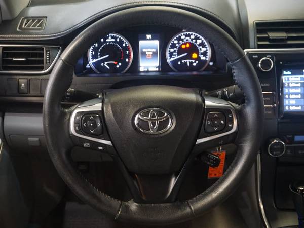 2016 Toyota Camry XLE - - by dealer - vehicle for sale in Glen Burnie, MD – photo 19