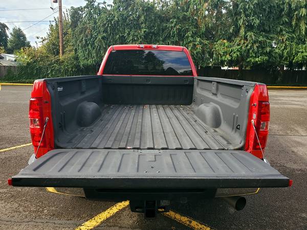 2011 CHEV 3500 HD CREW CAB LONG BEB 4WD DURAMAX DIESEL for sale in Eugene, OR – photo 5