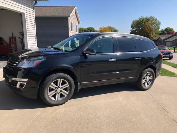 2015 Chevy Traverse 2LT - cars & trucks - by owner - vehicle... for sale in Riverside, IA – photo 10