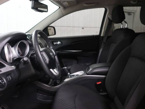 2017 Dodge Journey Crossroad FWD Clean One Owner Only 33,000 Miles for sale in Caledonia, MI – photo 5