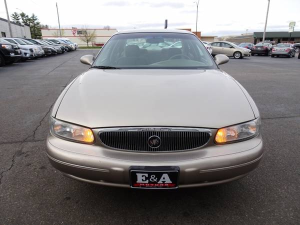 2000 Buick Century Only 70K - - by dealer - vehicle for sale in Waterloo, WI – photo 9