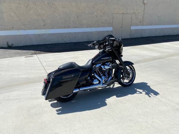 2015 Harley Davidson Street Glide , only 4, 500 miles for sale in El Cajon, CA – photo 13