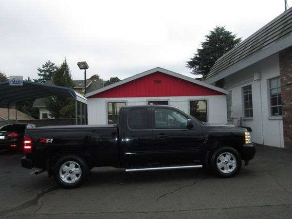 2011 Chevrolet Silverado 1500 Ext Cab LT Pickup 4D 6 1/2 ft Cars and T for sale in Portland, OR – photo 2