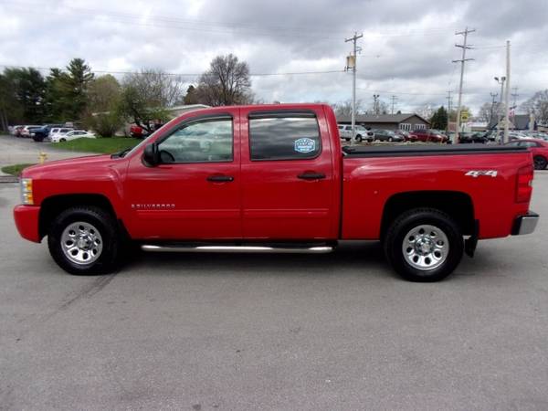 2009 Chevrolet Silverado 1500 LT 4x4 4dr Crew Cab 5 8 ft SB - cars for sale in Waukesha, WI – photo 10