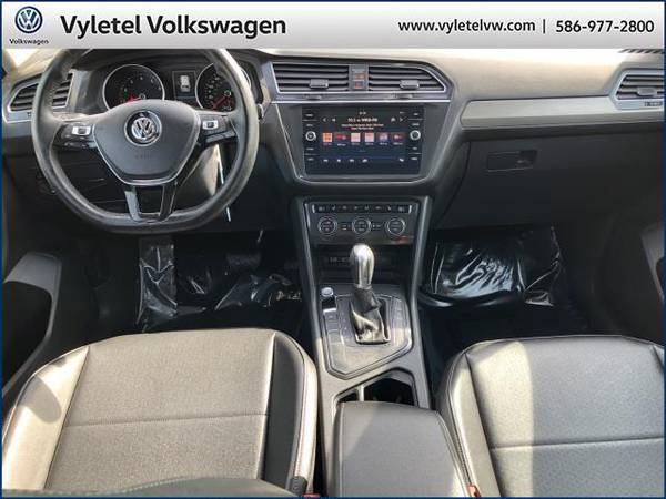 2018 Volkswagen Tiguan SUV 2 0T SE WITH MOONROOF - Volkswagen - cars for sale in Sterling Heights, MI – photo 14