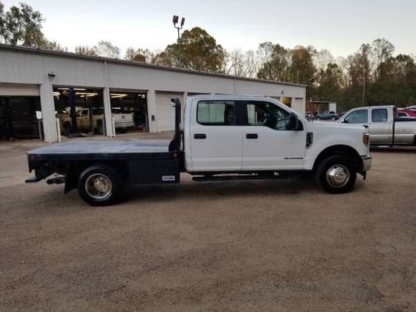 2019 *Ford* *Super Duty F-350 DRW Cab-Chassis* *CREW CA - cars &... for sale in Vicksburg, MS – photo 4