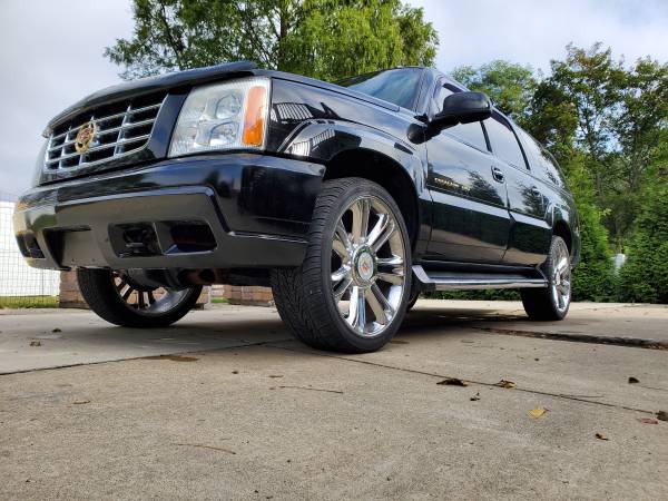 2003 Cadillac Escalade ESV for sale in Pittsburgh, PA – photo 3