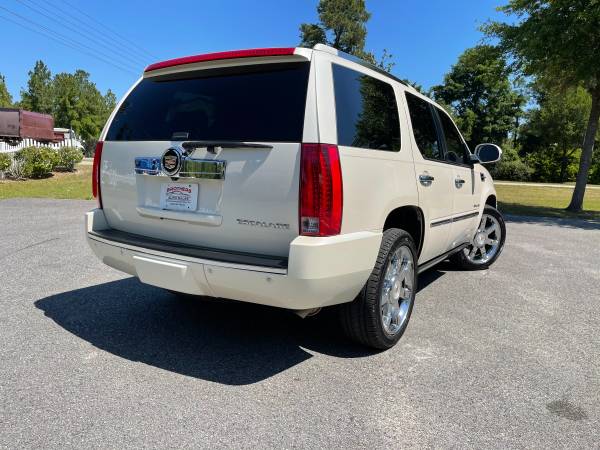 2013 CADILLAC ESCALADE, Luxury 4dr SUV, Stock 11477 for sale in Conway, SC – photo 8