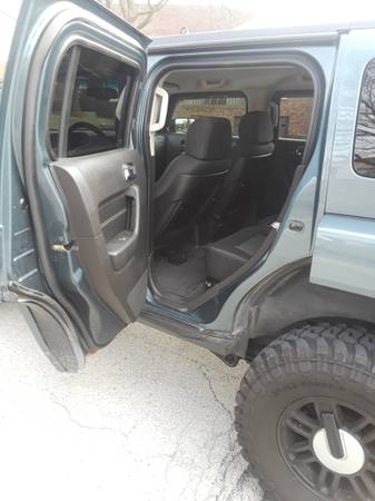 06-----Hummer-----H3------4x4 - cars & trucks - by owner - vehicle... for sale in Waukesha, WI – photo 19
