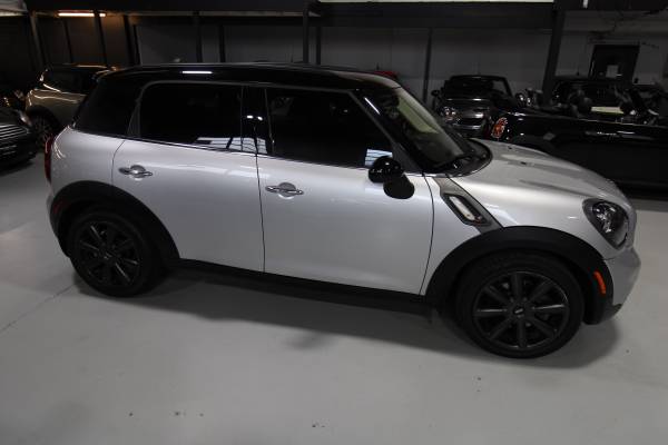 2014 MINI COOPER COUNTRYMAN S Auto CRYSTAL SILVER Awesome Shape 124k... for sale in Seattle, WA – photo 2