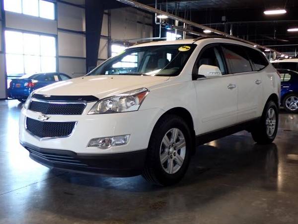 2010 Chevrolet Traverse Free Delivery - cars & trucks - by dealer -... for sale in Gretna, NE – photo 24