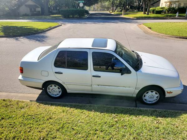 1997 Volkswagen Jetta - cars & trucks - by owner - vehicle... for sale in Austin, TX – photo 4