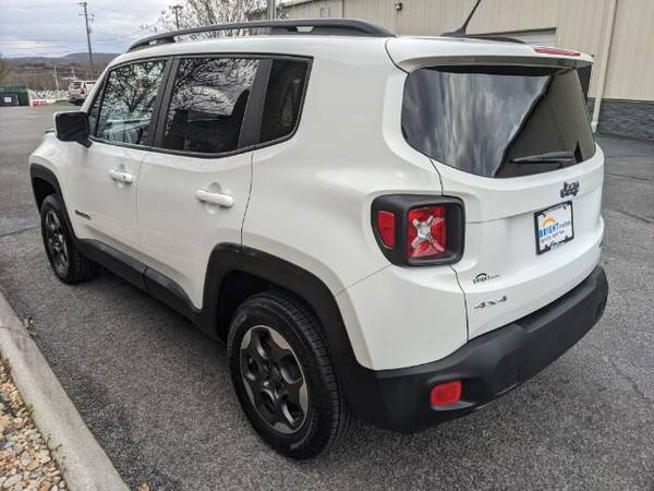 2015 Jeep Renegade Latitude - - by dealer - vehicle for sale in Knoxville, TN – photo 4