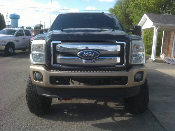 2011 Ford Super Duty F-250 SRW 4X4 Crew Cab King Ranch - cars & for sale in Shelbyville, TN – photo 2