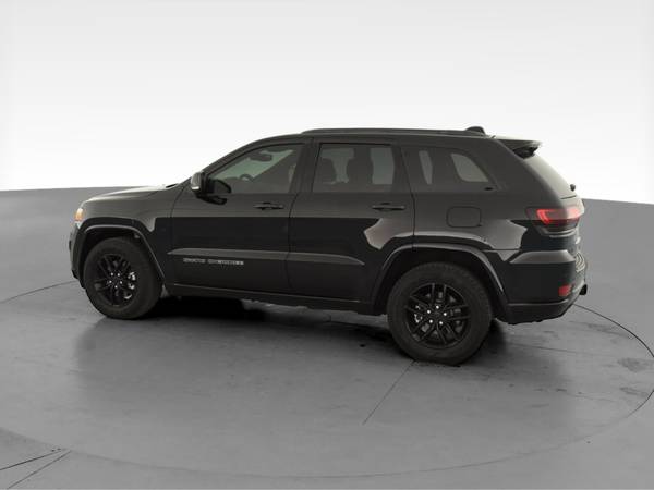 2018 Jeep Grand Cherokee High Altitude Sport Utility 4D suv Black -... for sale in Montebello, CA – photo 6