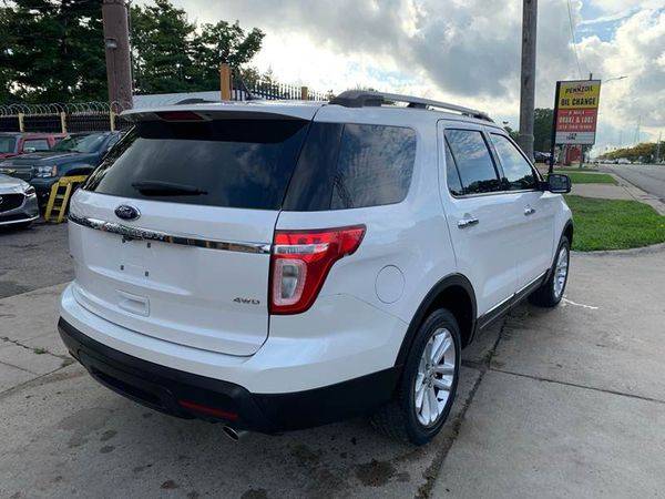 2011 Ford Explorer XLT AWD 4dr SUV FREE CARFAX, 2YR WARRANTY WITH... for sale in Detroit, MI – photo 10