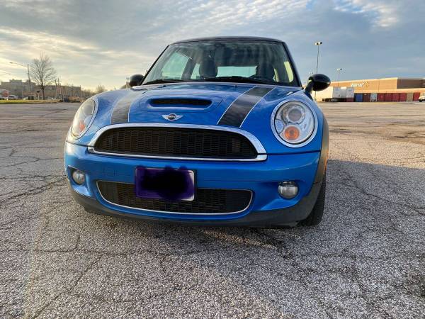 Mini Cooper s - cars & trucks - by owner - vehicle automotive sale for sale in Strongsville, OH – photo 2