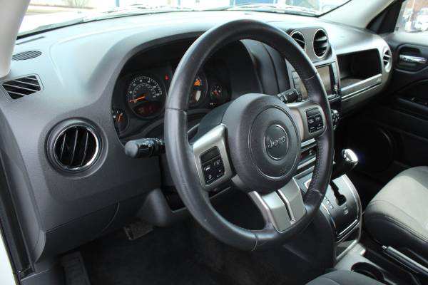 2014 JEEP PATRIOT LATITUDE Heated Seats 90 DAY WARRANTY for sale in Highland, IL – photo 12