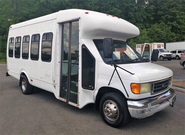 2003 FORD E-450 SHARTRANS SHUTTLE BUS - HALLOWEEN SPECIAL for sale in Richmond, District Of Columbia – photo 5