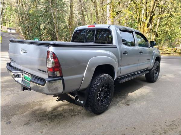 2015 Toyota Tacoma Double Cab Lifted Crew Cab 4x4 SR5 - cars & for sale in Bremerton, WA – photo 8