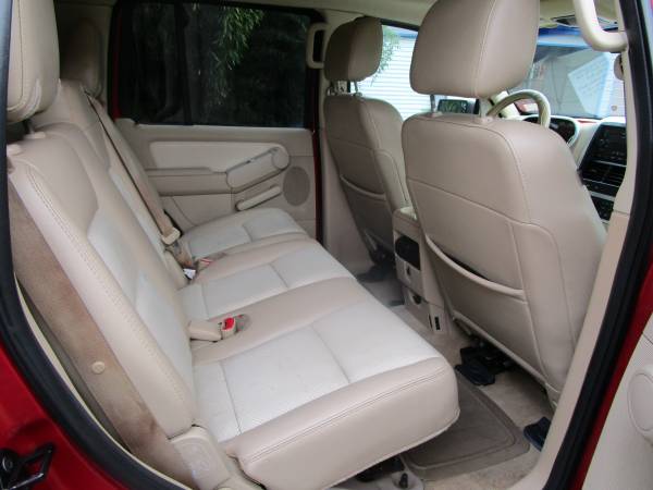 2006 Mercury Mountaineer - cars & trucks - by dealer - vehicle... for sale in MOUNT CRAWFORD, VA – photo 9