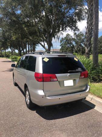 Toyota Sienna XLE - cars & trucks - by owner - vehicle automotive sale for sale in Sarasota, FL – photo 4