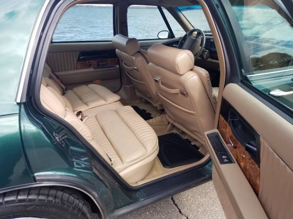 1994 Buick Park Avenue - - by dealer - vehicle for sale in Erie, PA – photo 9