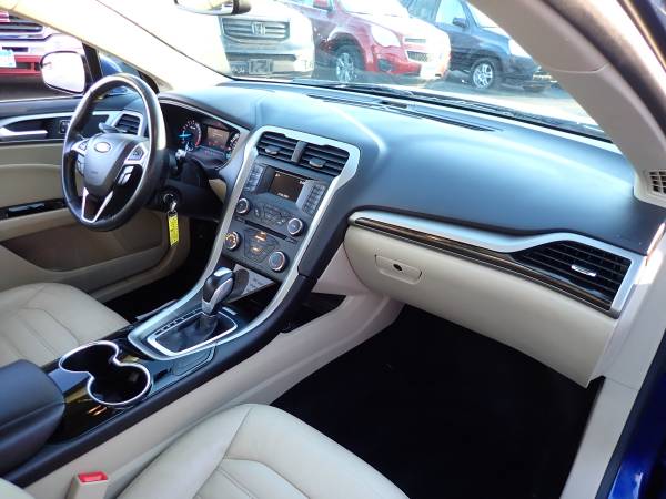 2014 Ford Fusion SE - SWEET RIDE! - cars & trucks - by dealer -... for sale in Savage, MN – photo 12