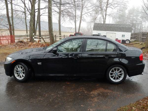 2010 BMW 3 Series 328i XDrive AWD 4dr Sedan - cars & trucks - by... for sale in Derry, MA – photo 2