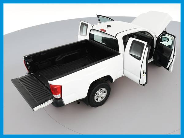 2017 Toyota Tacoma Access Cab SR Pickup 4D 6 ft pickup White for sale in Manchester, NH – photo 19