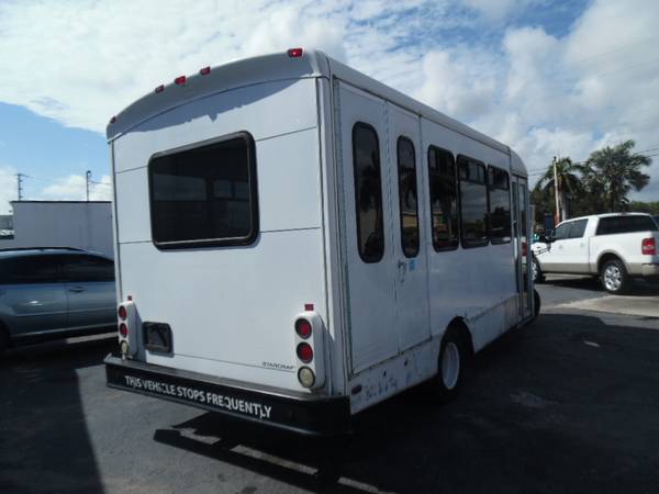 2007 *Ford* *Econoline Commercial Cutaway* Oxford White for sale in Wilton Manors, FL – photo 8