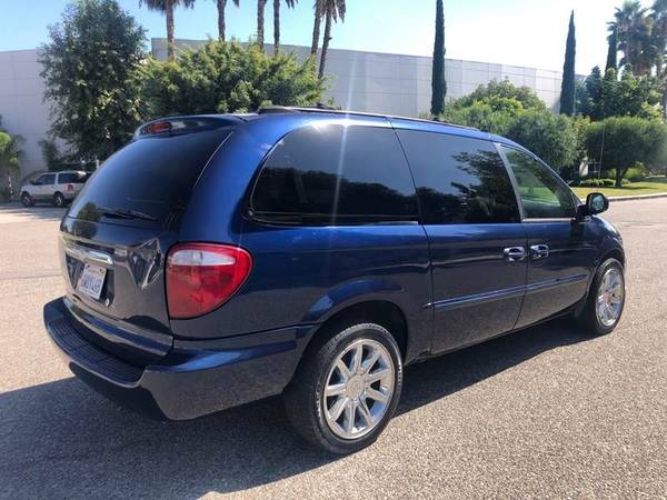 2002 Chrysler Town and Country eL 4dr Extended Mini Van for sale in Van Nuys, CA – photo 7