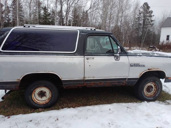 1989 Dodge Ramcharger - cars & trucks - by owner - vehicle... for sale in Kearsarge, MI – photo 5