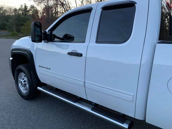 2013 Chevrolet Silverado LT 2500HD Extended Cab 4x4 - Low Miles for sale in Tyngsboro, MA – photo 22