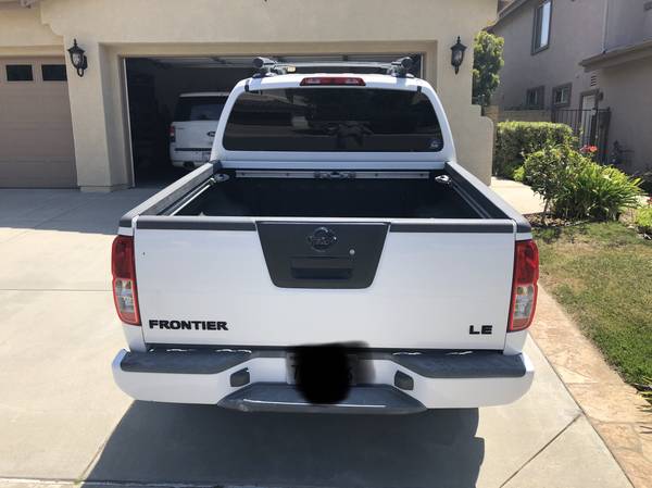 2005 Nissan Frontier LE Crew Cab RWD for sale in Thousand Oaks, CA – photo 3