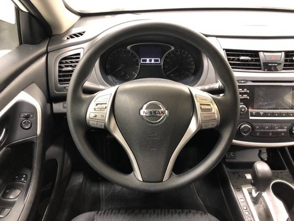 2018 Nissan Altima 2.5 S Fuel Efficient 4D Sedan w/Remote Start *SALE* for sale in Ripley, TN – photo 15