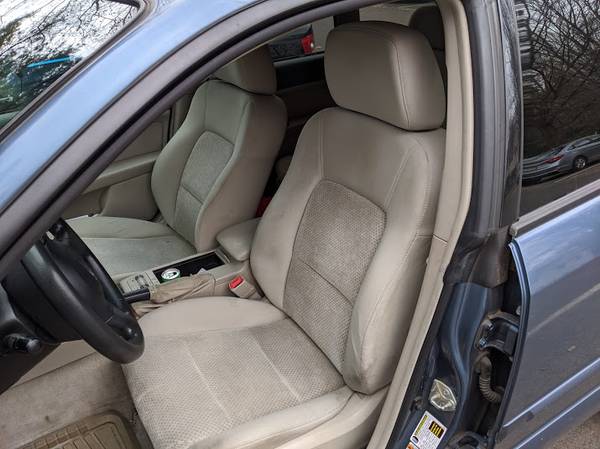 2006 Subaru Outback - cars & trucks - by owner - vehicle automotive... for sale in East Brunswick, NJ – photo 4