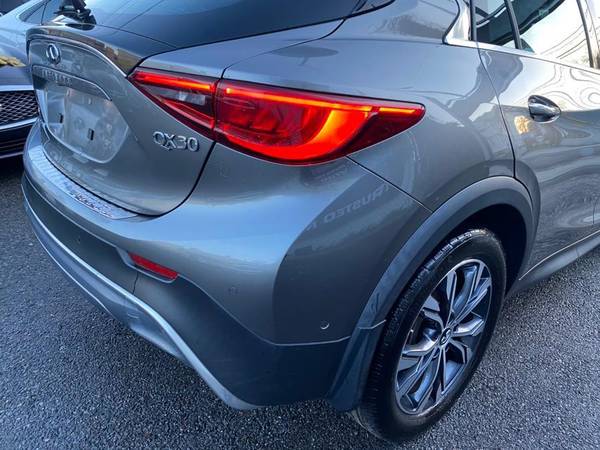 2017 INFINITI QX30 Premium AWD Ltd Avail - - by for sale in Jamaica, NY – photo 6