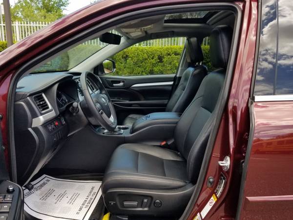 2018 Toyota Highlander XLE AWD 11K Miles w/Leather,Navigation,Sunroof for sale in Queens Village, NY – photo 10