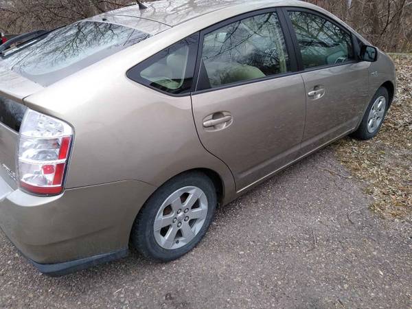 2007 Toyota Prius W/115k - cars & trucks - by owner - vehicle... for sale in Burlington, VT – photo 3