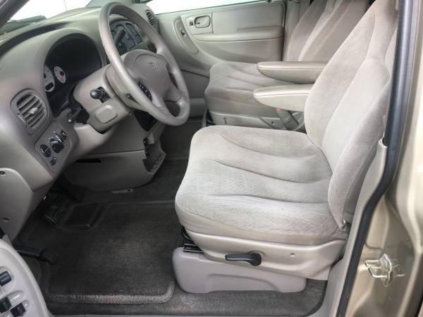 2002 Dodge Grand Caravan 119,000 mi. Remote start, Very Nice Shape for sale in Ford City, PA – photo 9