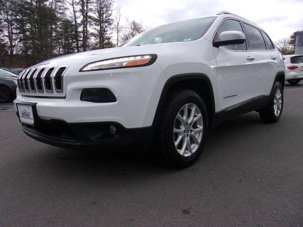 2016 Jeep Cherokee LATITUDE WE CAN FINANCE ANY CREDIT!!!!!!!!! -... for sale in Londonderry, NH – photo 2