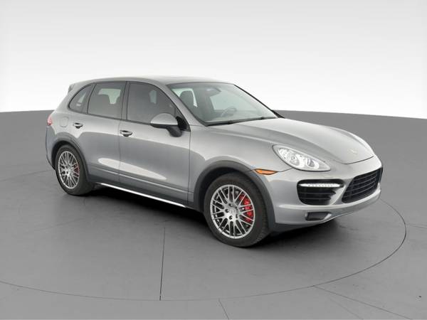 2011 Porsche Cayenne Turbo Sport Utility 4D suv Gray - FINANCE... for sale in Madison, WI – photo 15