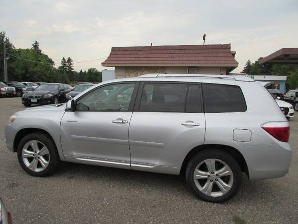 2008 Toyota Highlander Limited 4WD - cars & trucks - by dealer -... for sale in Moorhead, ND – photo 4