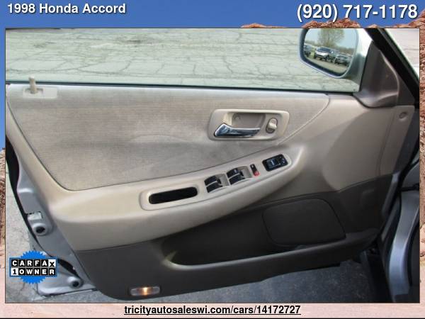 1998 HONDA ACCORD LX 4DR SEDAN Family owned since 1971 - cars & for sale in MENASHA, WI – photo 16