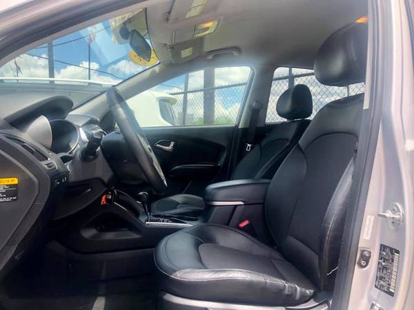 2012 HYUNDAI TUCSON GLS..LEATHER, 4 CYLINDER, 2 PREVIOUS OWNERS!! -... for sale in Brownsville, TX – photo 6