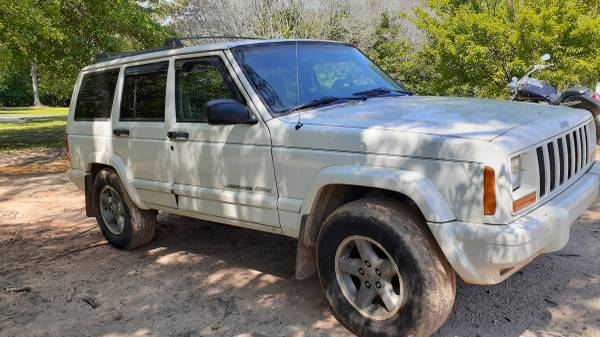 1999 Jeep Cherokee Classic 2WD 4 0L for sale in Spartanburg, SC – photo 2