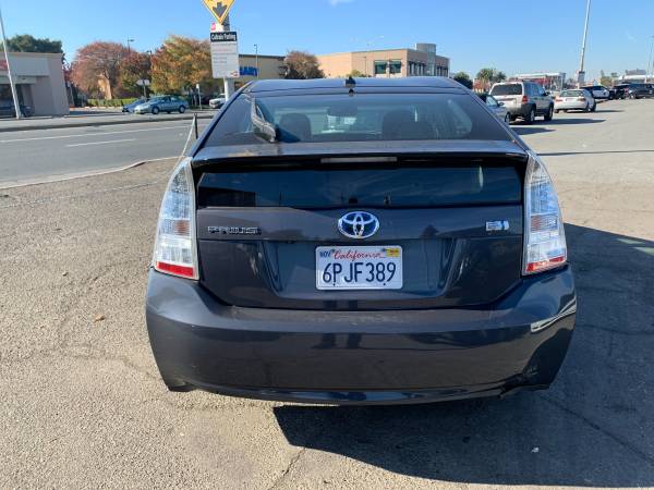 2010 Toyota Prius V 4dr HB Hybrid 2 years extended WARRANTY - cars &... for sale in San Mateo, CA – photo 5