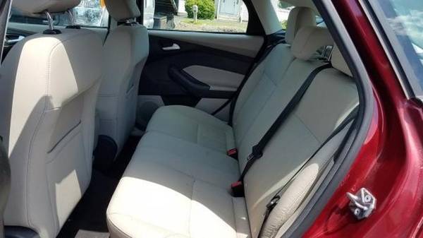 2016 FORD Focus SE 4D Hatchback for sale in Patchogue, NY – photo 13
